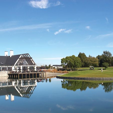 Peppers Clearwater Resort Christchurch Extérieur photo