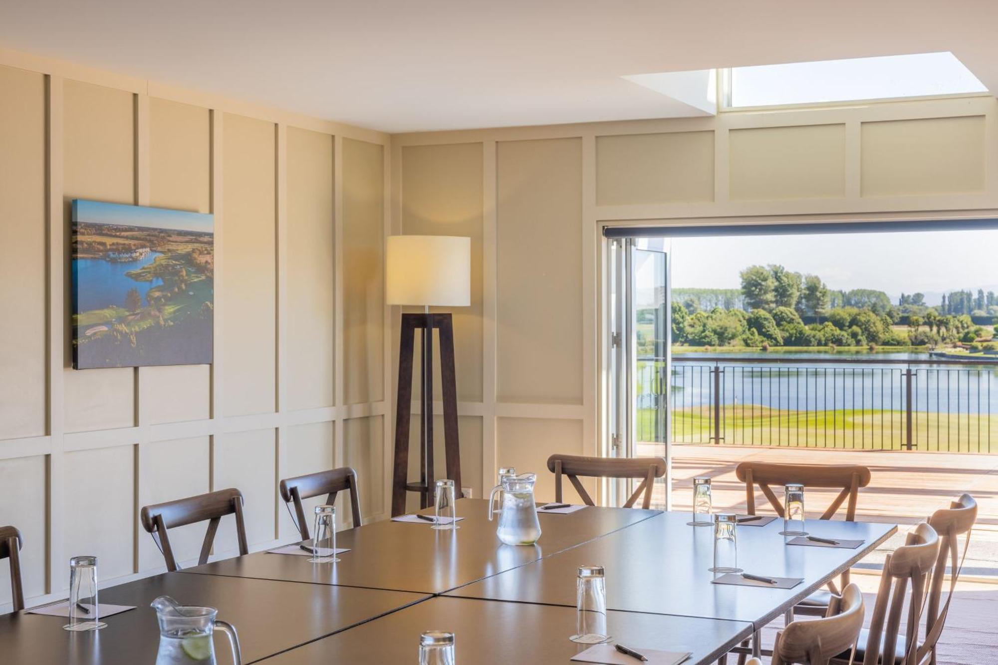 Peppers Clearwater Resort Christchurch Extérieur photo